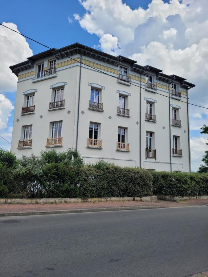 Studio Rez De Chaussee Meuble Apartment La Roche-Posay Exterior photo